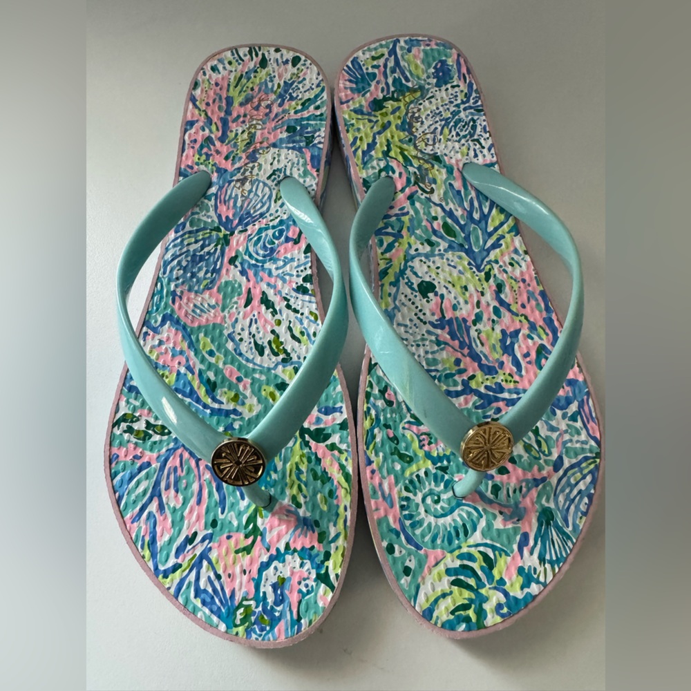Lilly Pulitzer Flip Flops with Aqua Straps Size 8